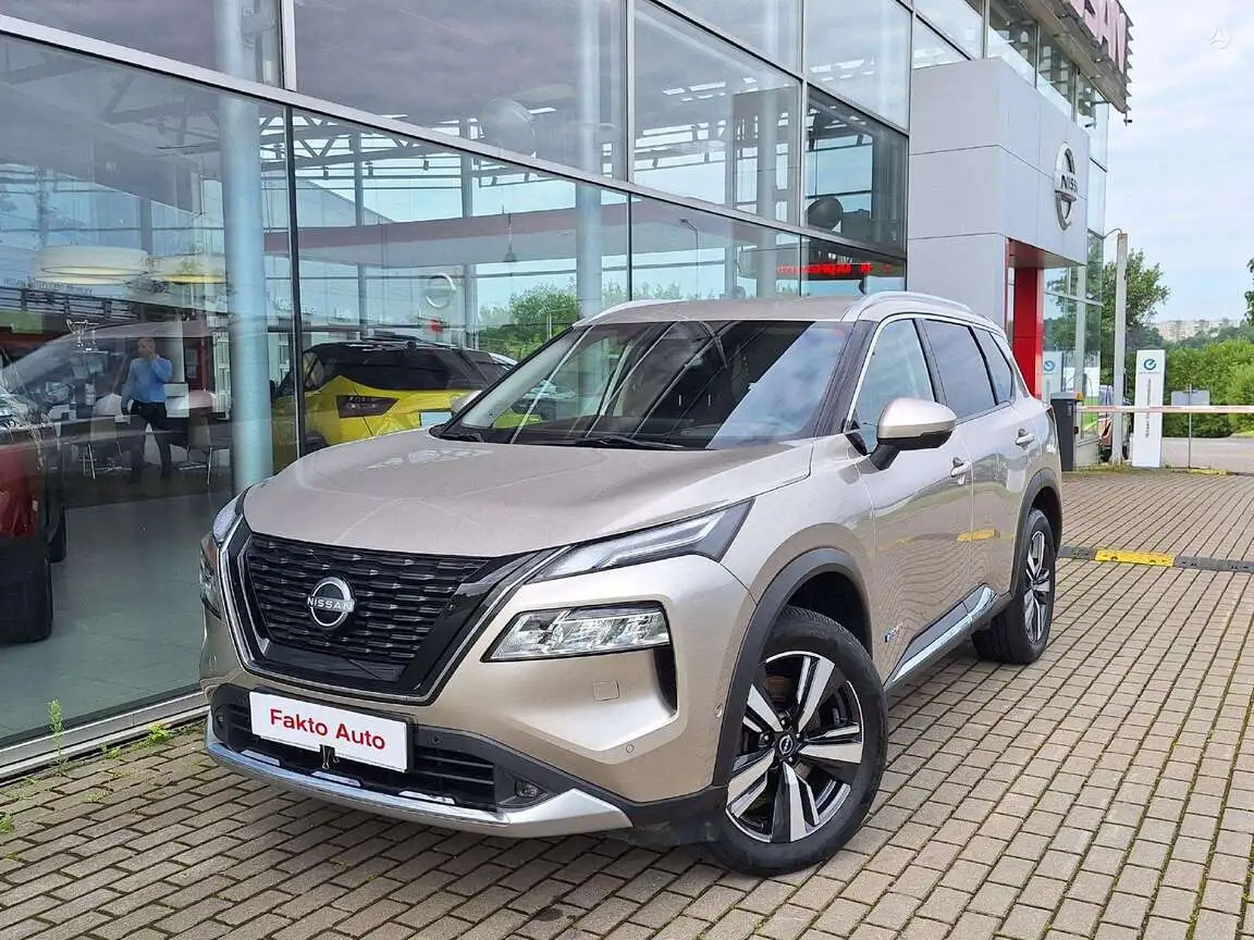 NISSAN X-TRAIL