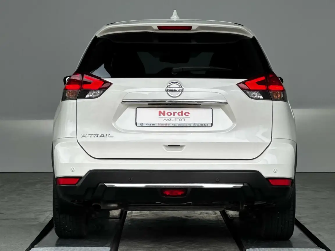 NISSAN X-TRAIL
