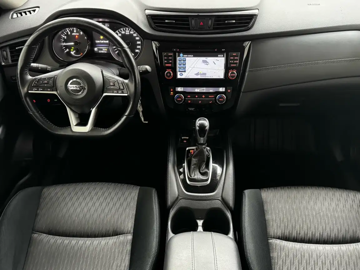 NISSAN X-TRAIL