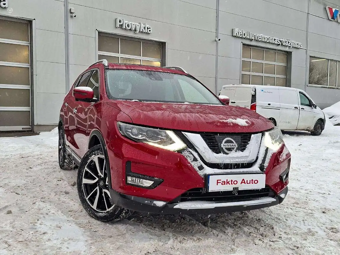 NISSAN X-TRAIL