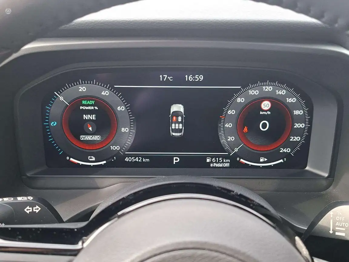NISSAN X-TRAIL