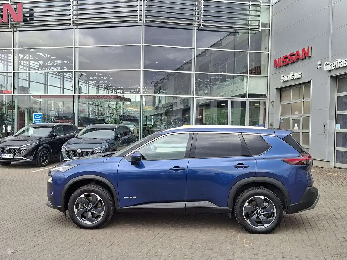 NISSAN X-TRAIL