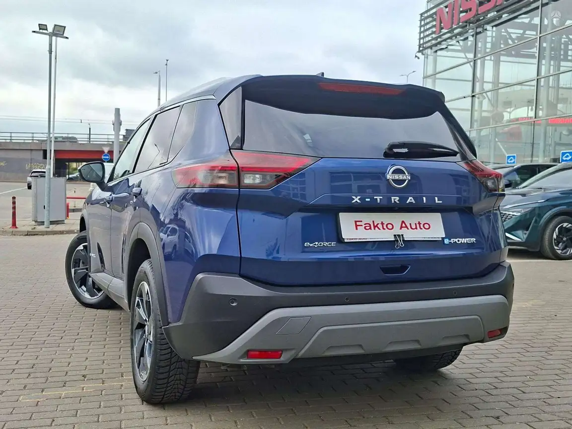 NISSAN X-TRAIL