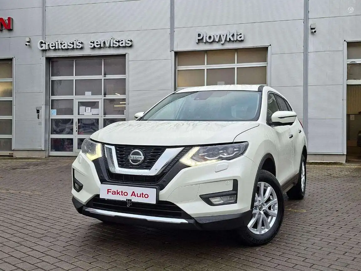NISSAN X-TRAIL