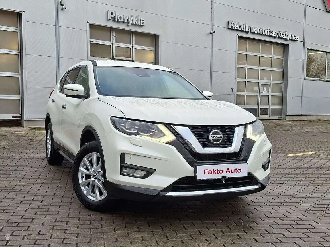 NISSAN X-TRAIL