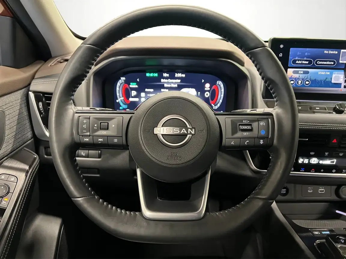 NISSAN X-TRAIL
