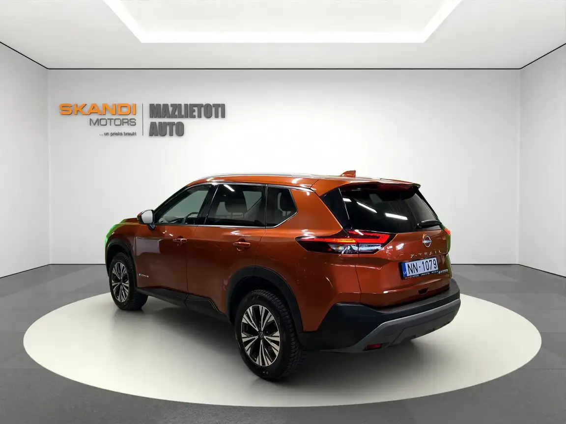 NISSAN X-TRAIL