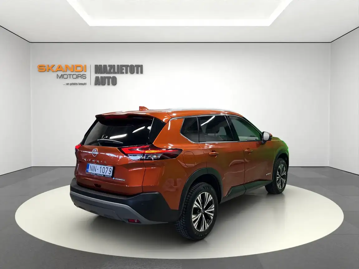 NISSAN X-TRAIL