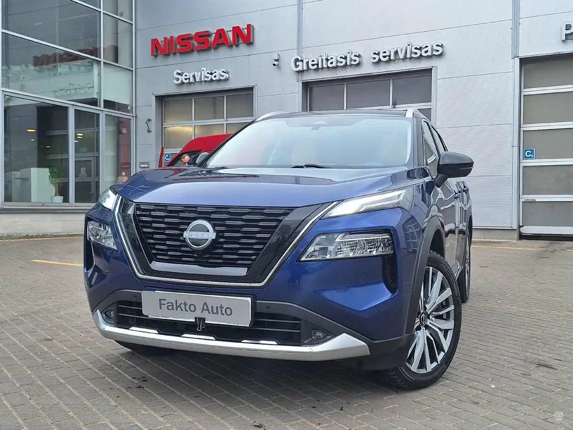 NISSAN X-TRAIL