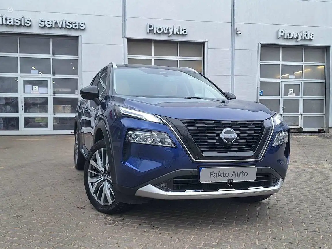 NISSAN X-TRAIL