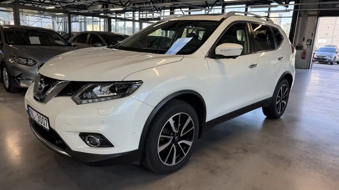 NISSAN X-TRAIL