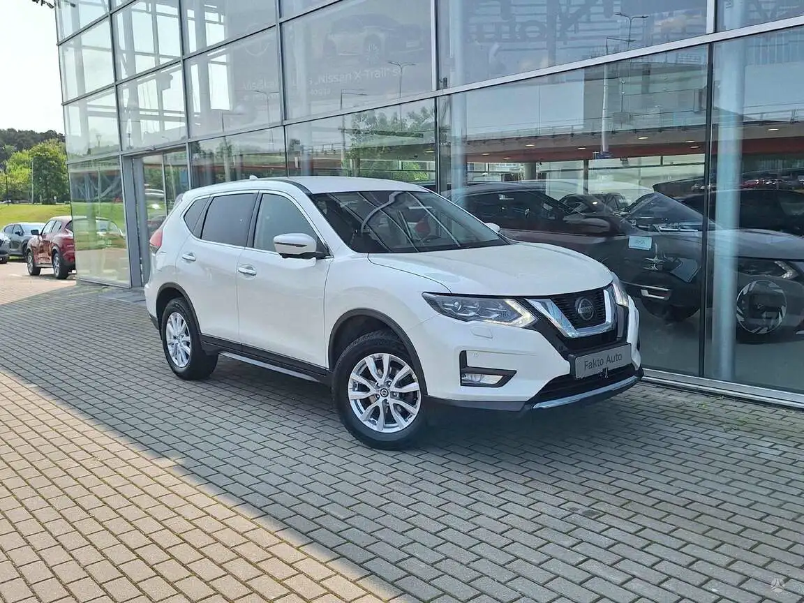 NISSAN X-TRAIL
