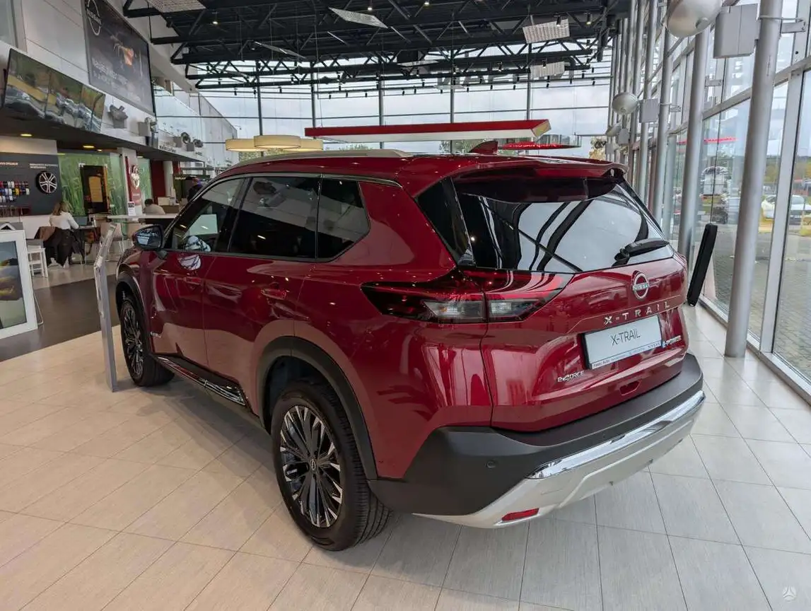 NISSAN X-TRAIL