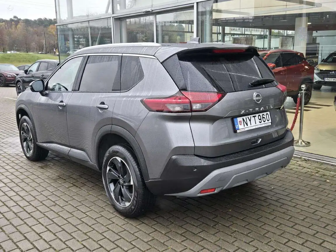 NISSAN X-TRAIL