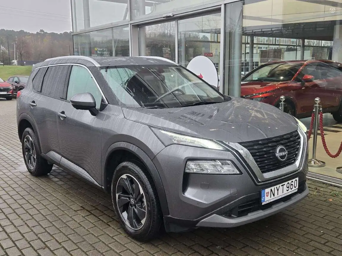 NISSAN X-TRAIL