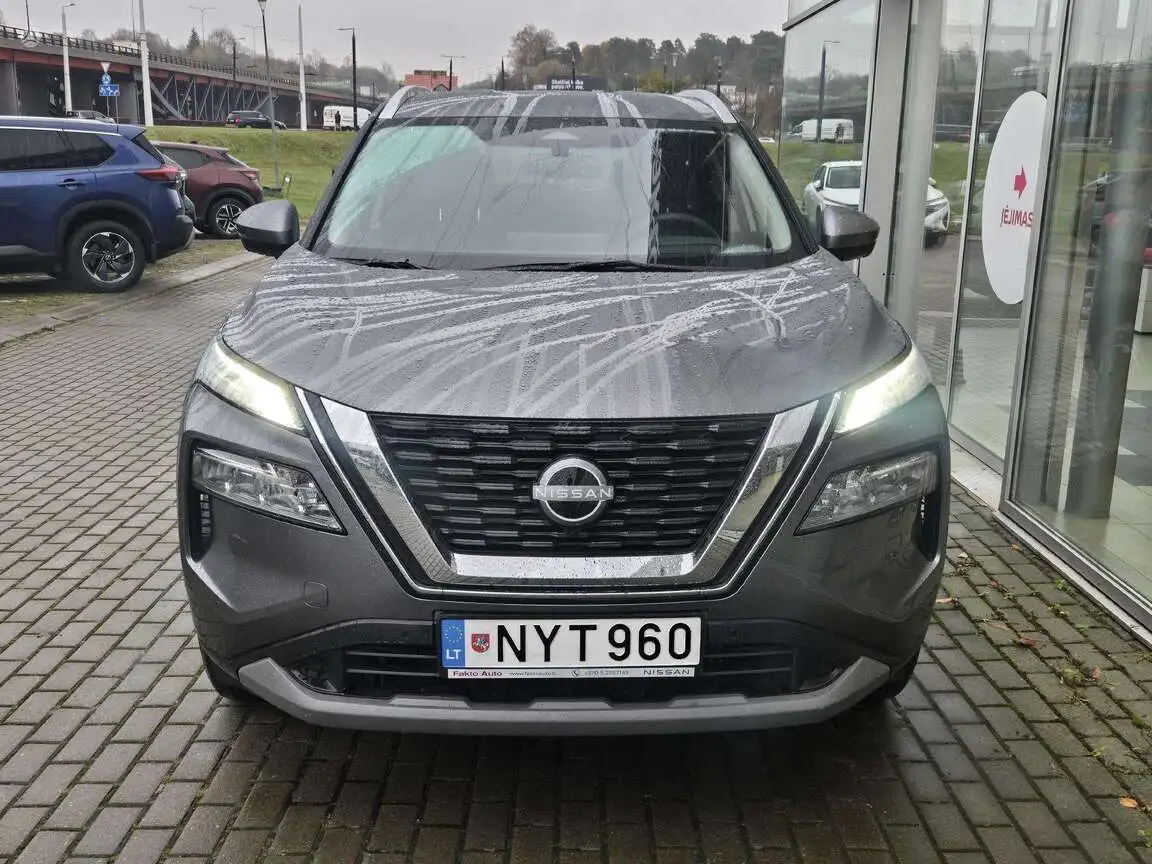 NISSAN X-TRAIL