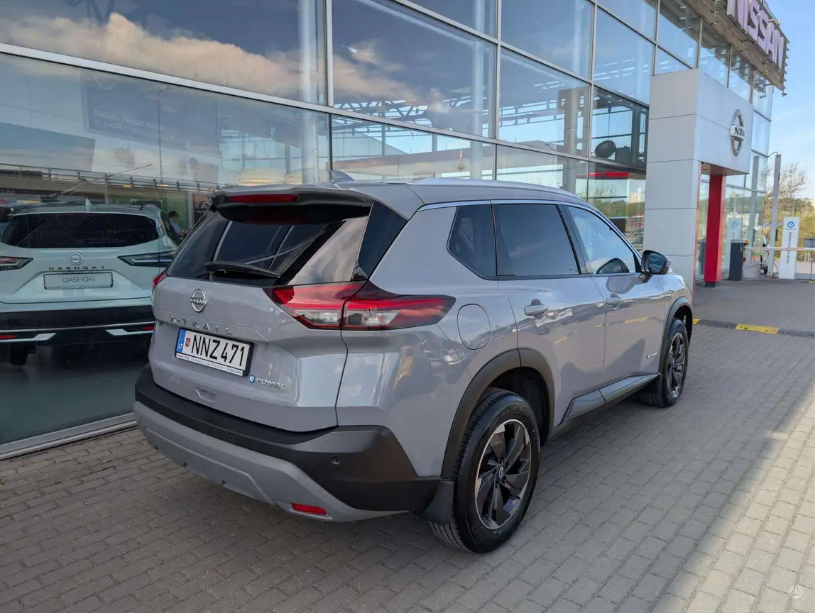 NISSAN X-TRAIL
