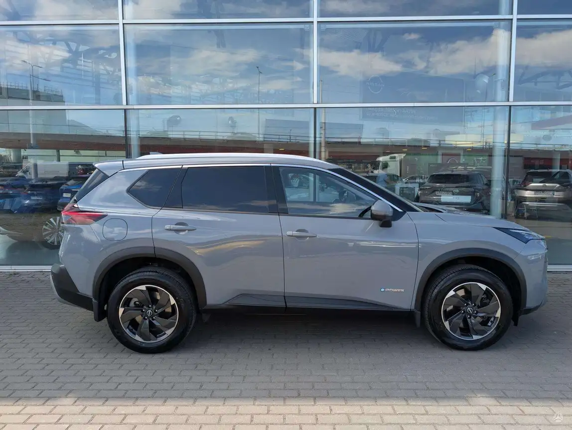 NISSAN X-TRAIL