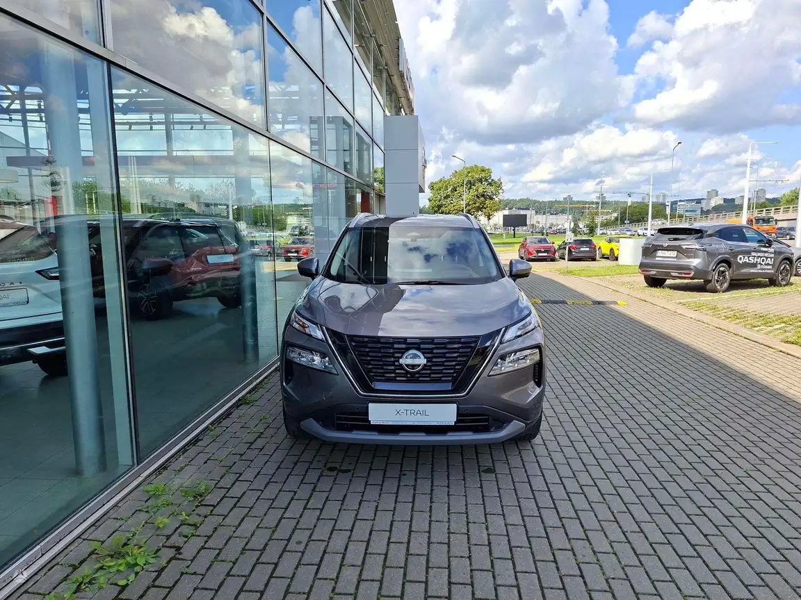 NISSAN X-TRAIL