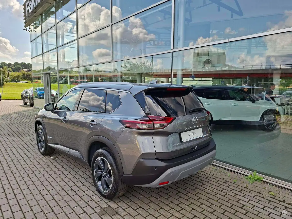NISSAN X-TRAIL