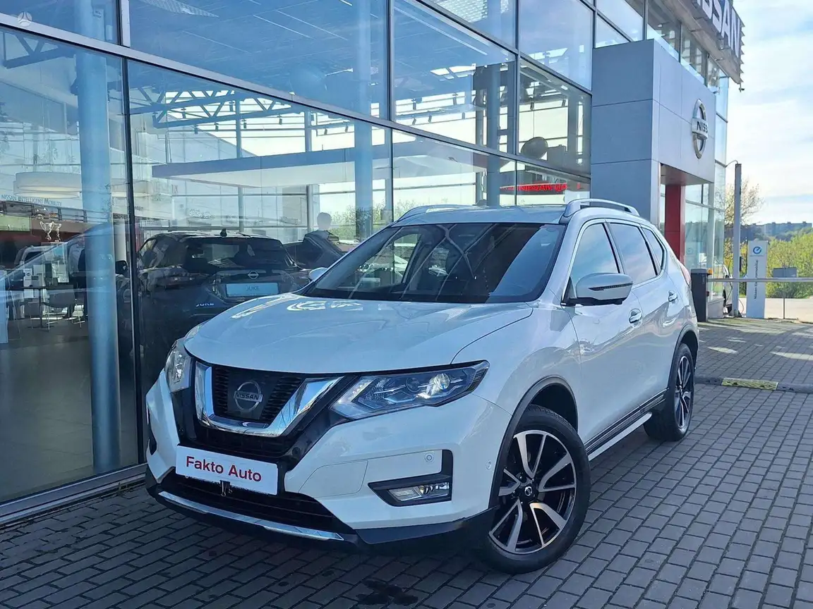 NISSAN X-TRAIL