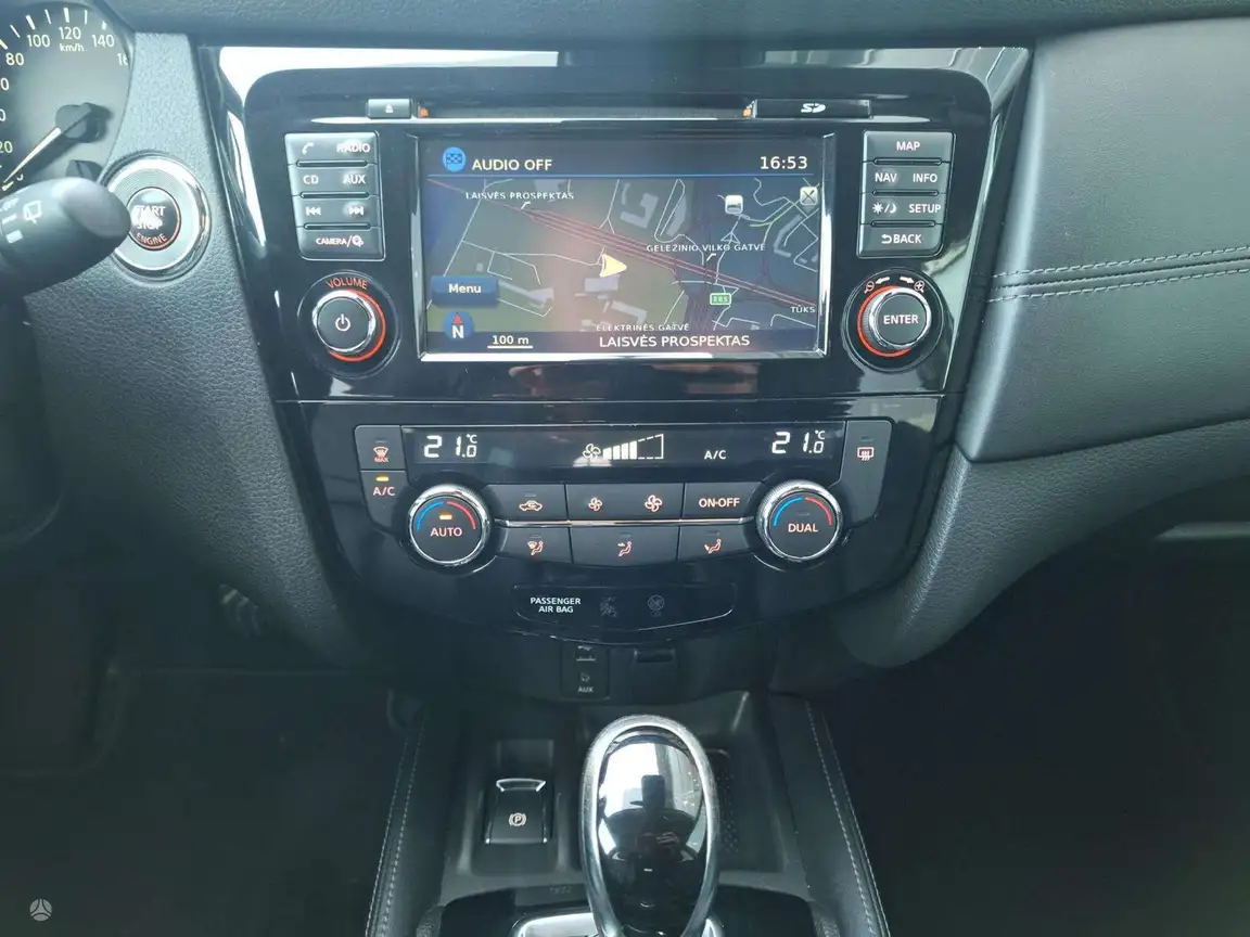 NISSAN X-TRAIL