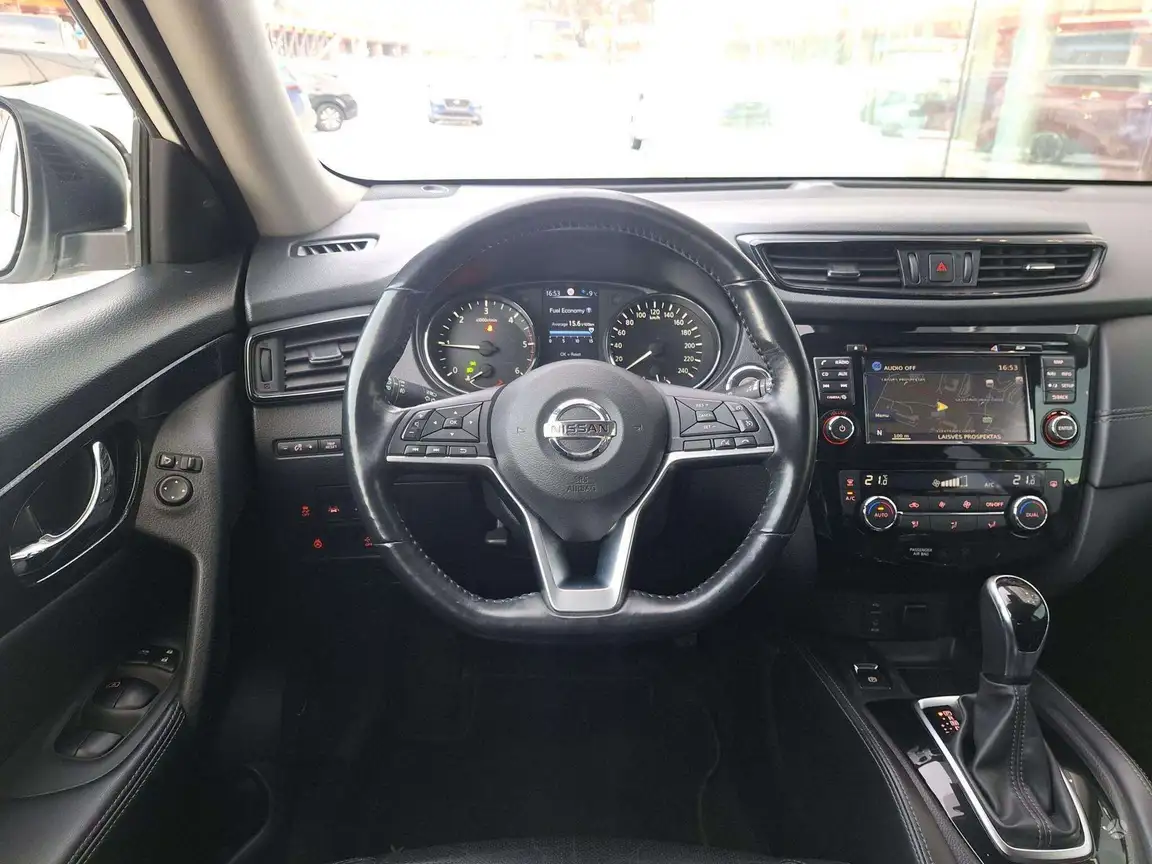 NISSAN X-TRAIL