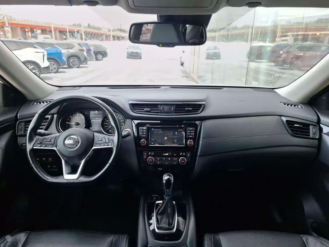 NISSAN X-TRAIL
