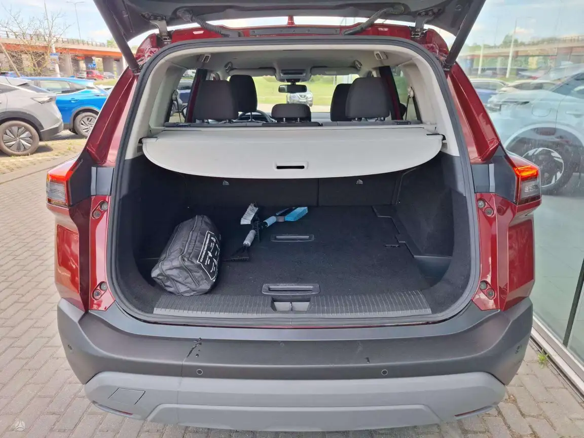 NISSAN X-TRAIL