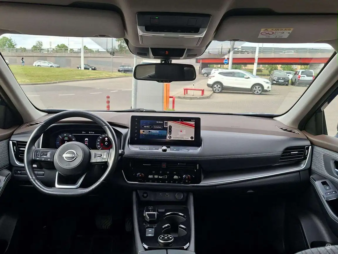 NISSAN X-TRAIL
