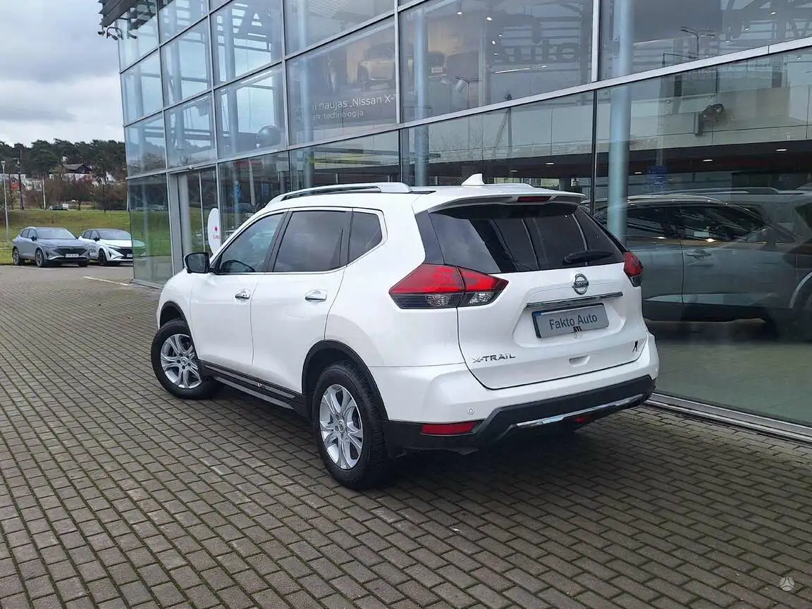 NISSAN X-TRAIL