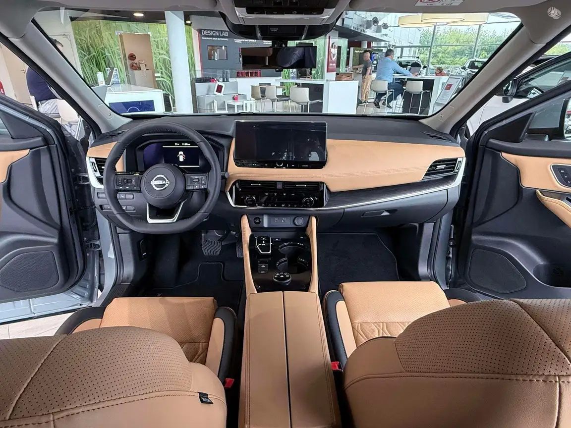NISSAN X-TRAIL