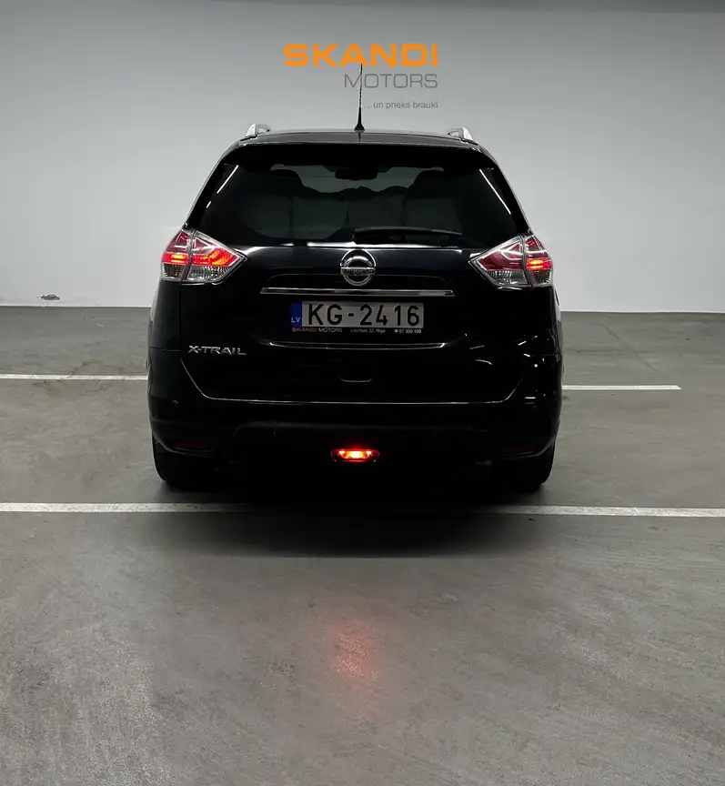 NISSAN X-TRAIL