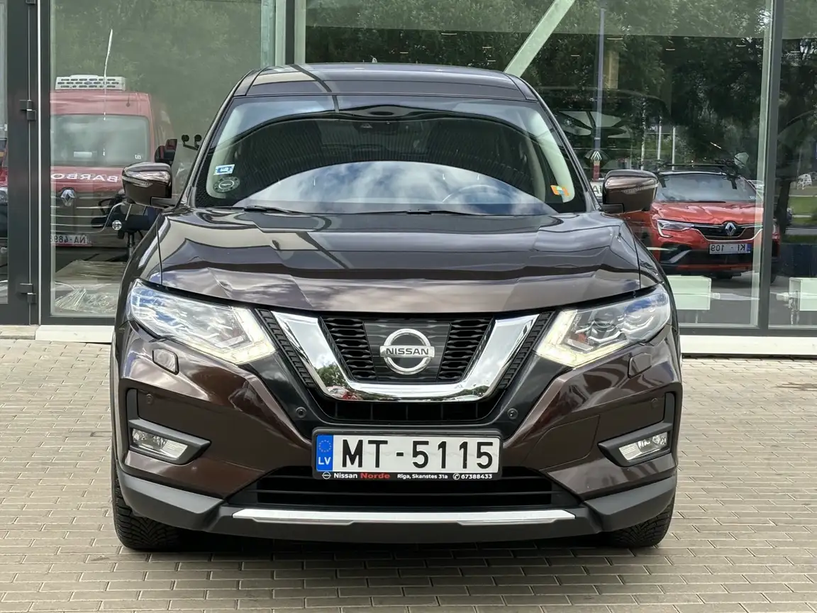 NISSAN X-TRAIL