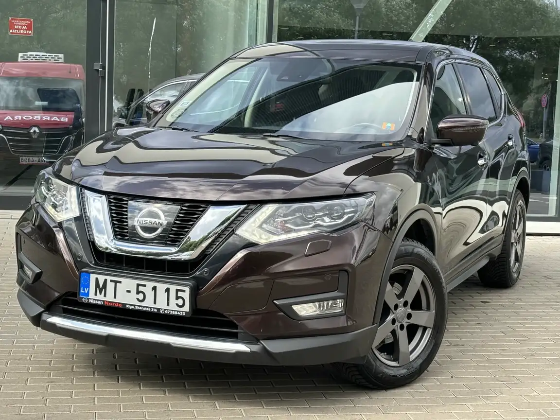 NISSAN X-TRAIL