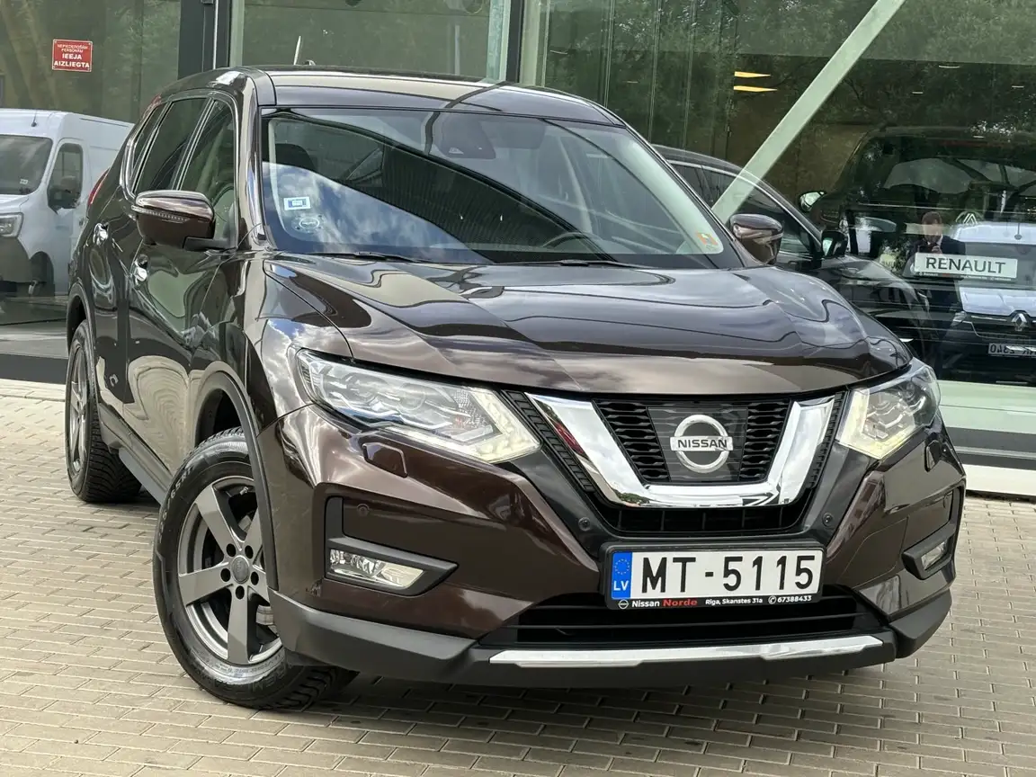 NISSAN X-TRAIL