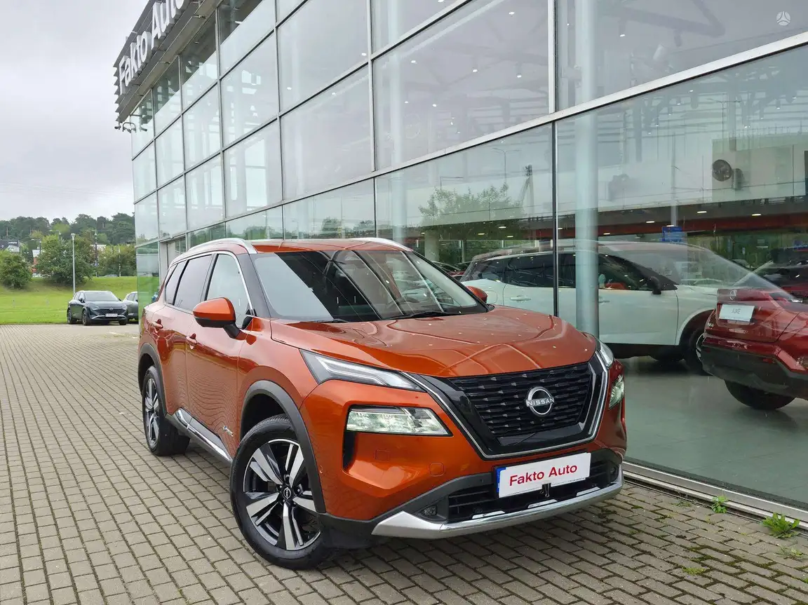 NISSAN X-TRAIL