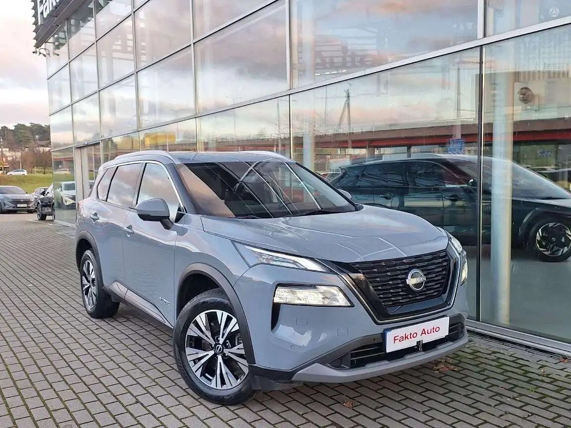 NISSAN X-TRAIL