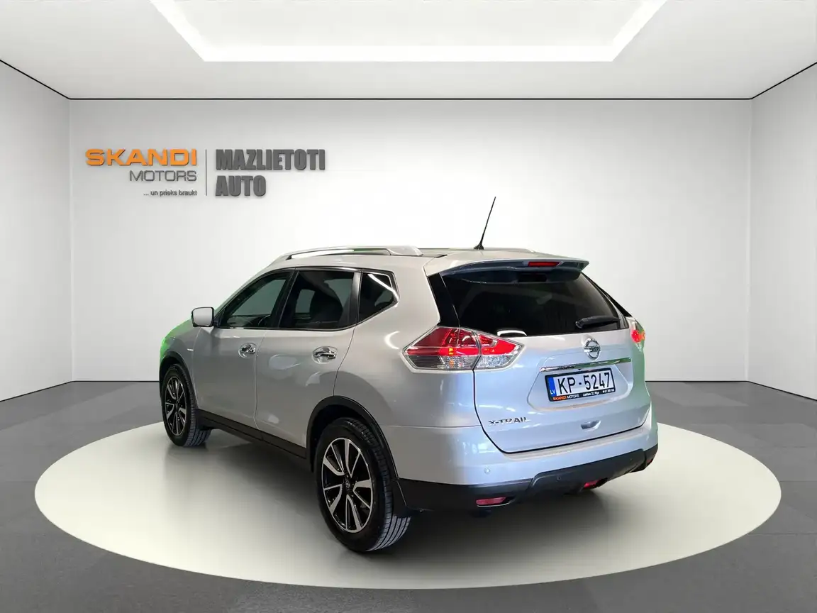NISSAN X-TRAIL