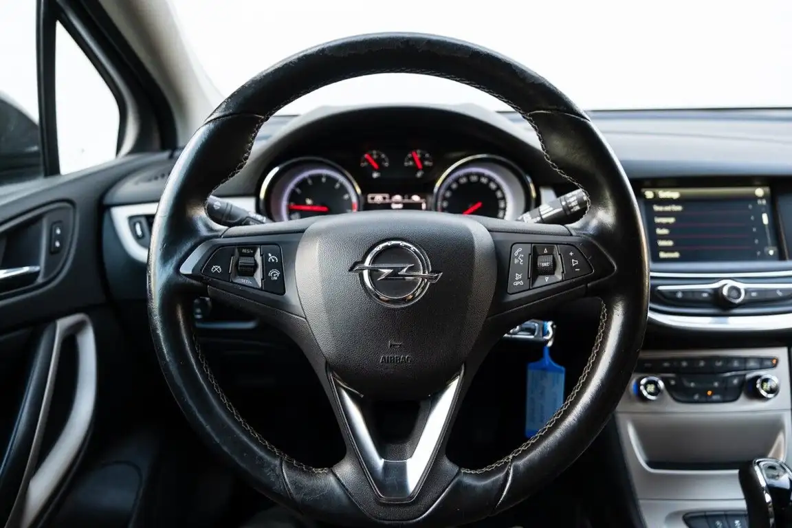 OPEL ASTRA