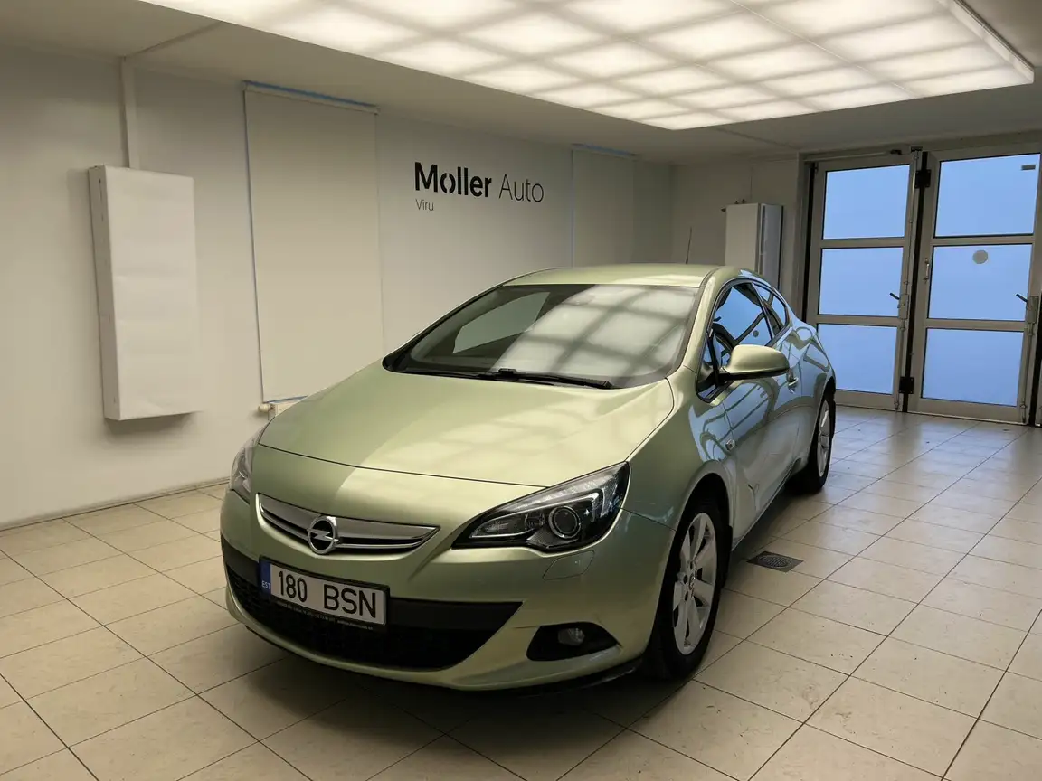 OPEL ASTRA GTC