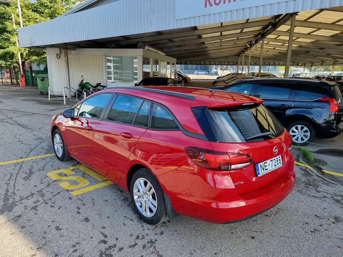 OPEL ASTRA SPORTS TOURER