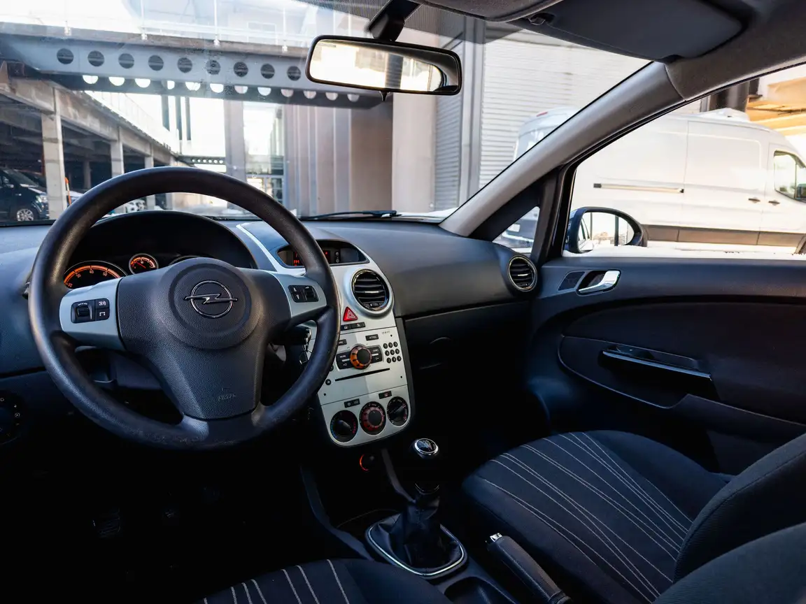 OPEL CORSA