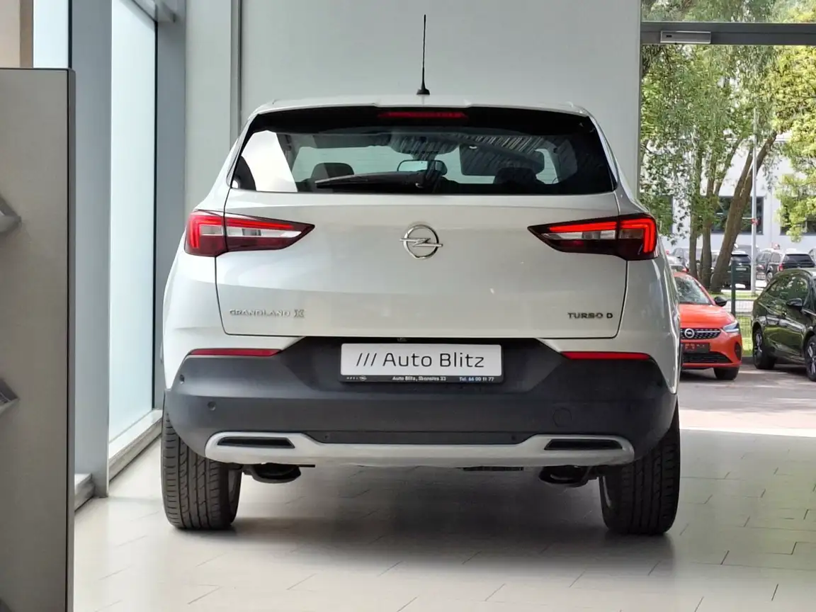 OPEL GRANDLAND