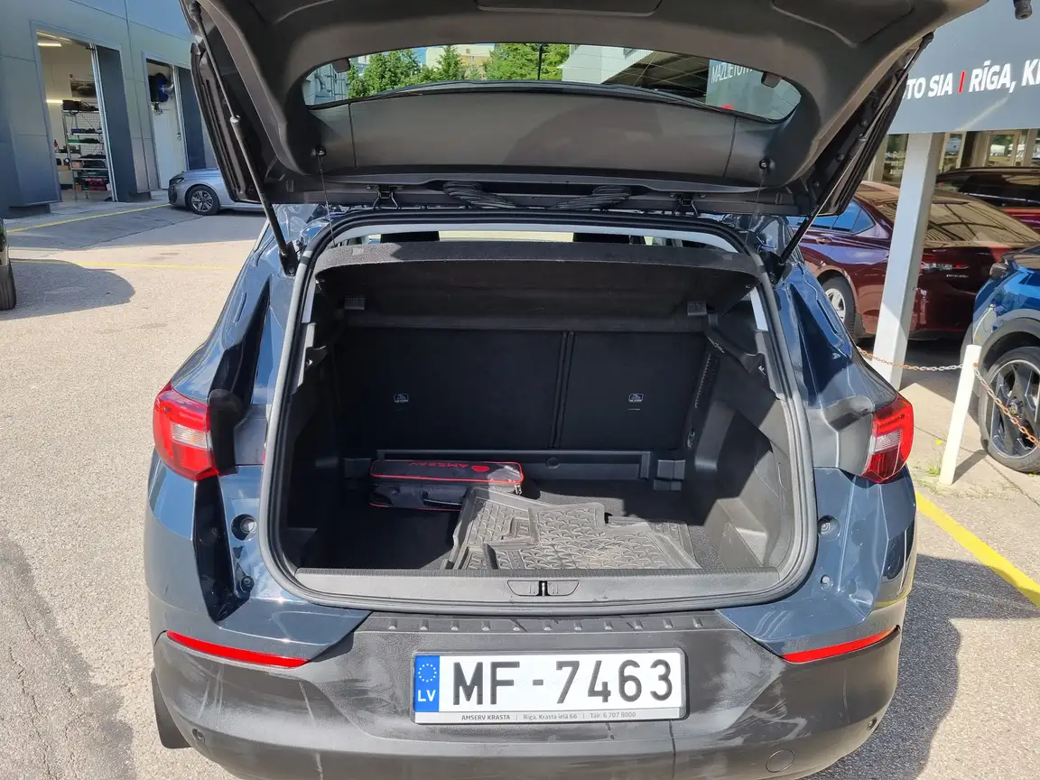 OPEL GRANDLAND