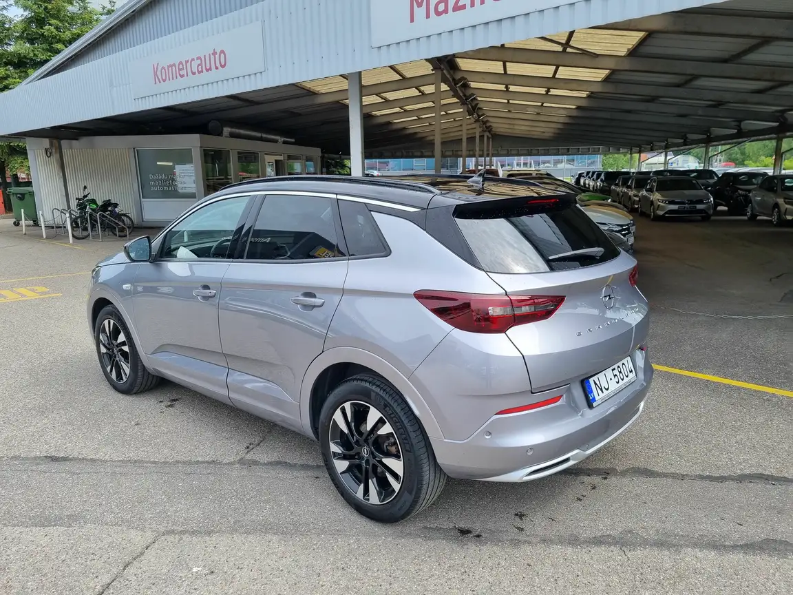 OPEL GRANDLAND