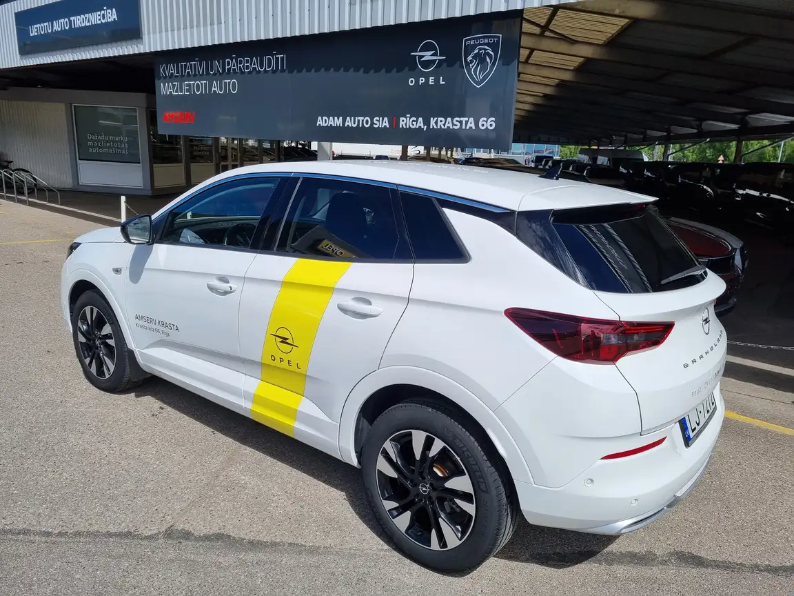OPEL GRANDLAND