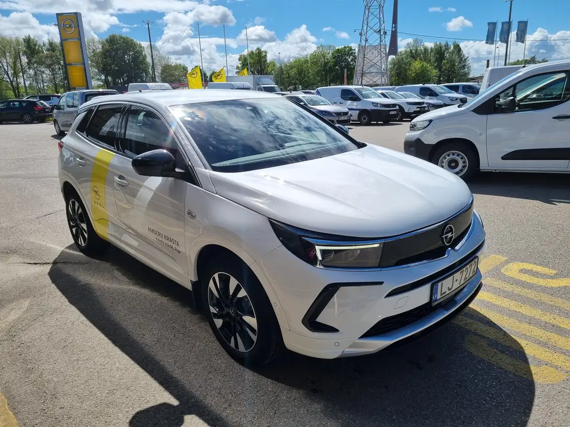 OPEL GRANDLAND
