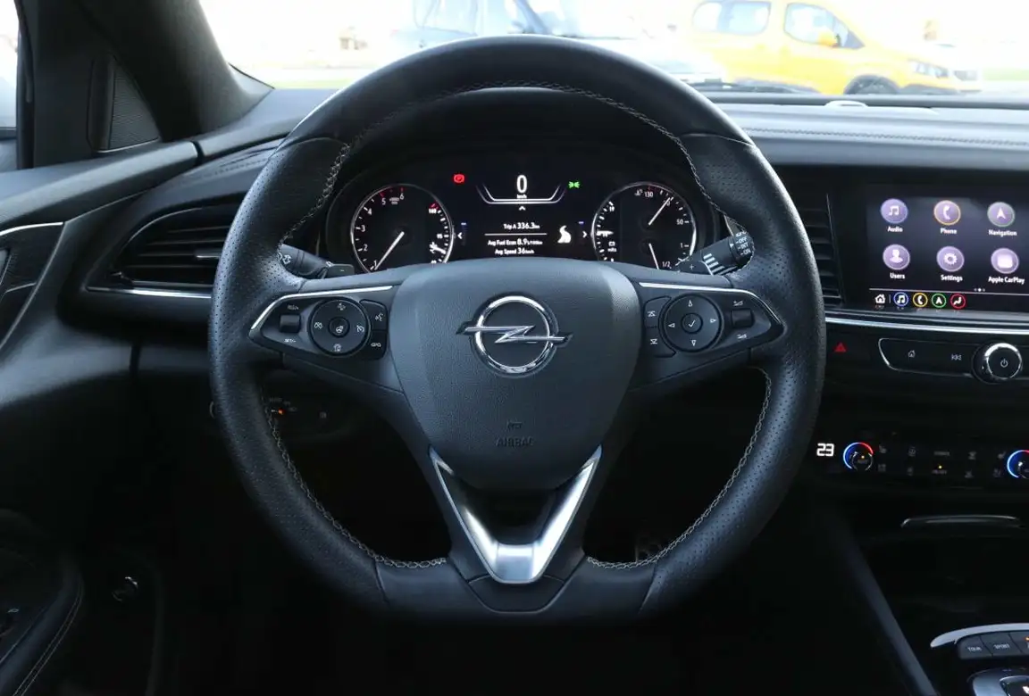 OPEL INSIGNIA SPORTS TOURER