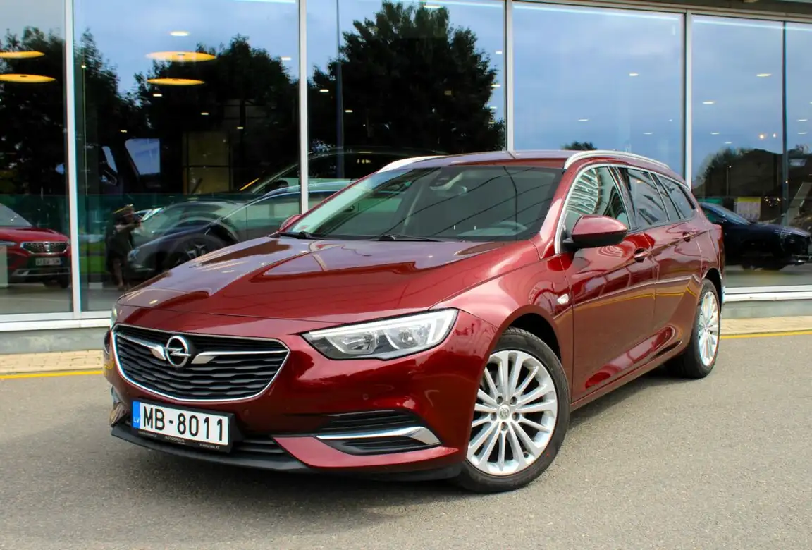 OPEL INSIGNIA SPORTS TOURER